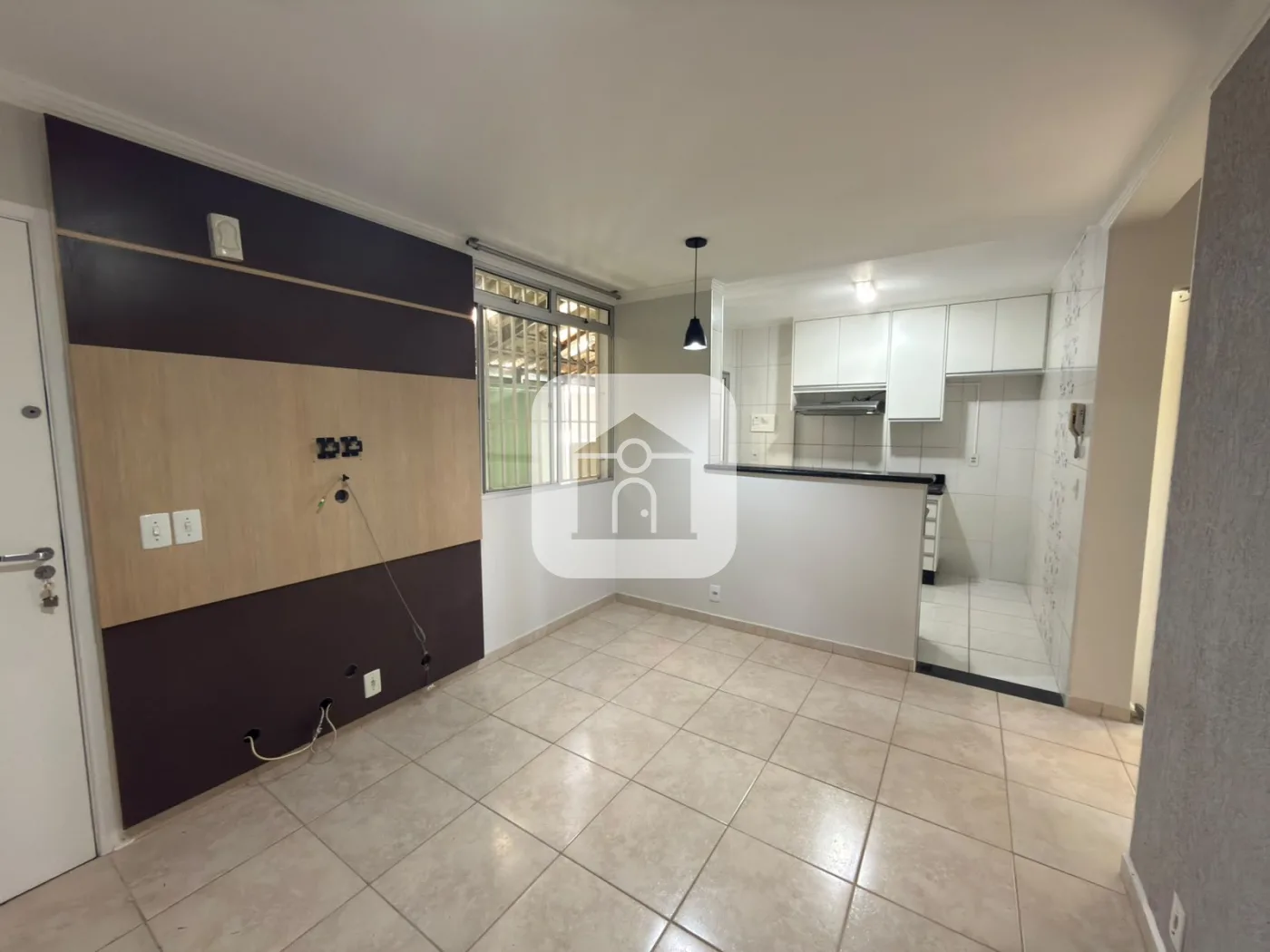 Alugar Apartamento / Padr&atilde;o em Uberl&acirc;ndia R$ 1.600,00 - Foto 4