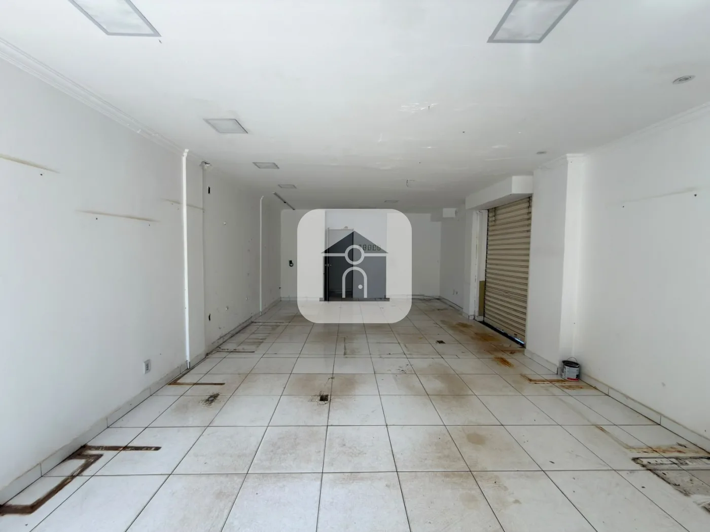 Alugar Comercial / Loja em Uberl&acirc;ndia R$ 3.000,00 - Foto 7