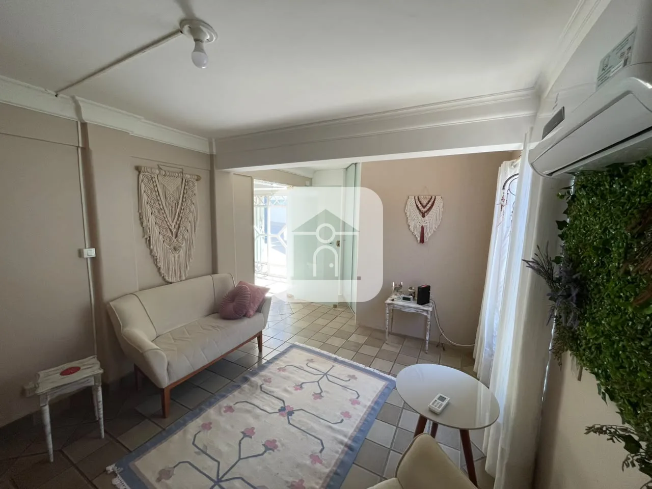 Alugar Comercial / Sala Comercial em Uberl&acirc;ndia R$ 1.800,00 - Foto 3