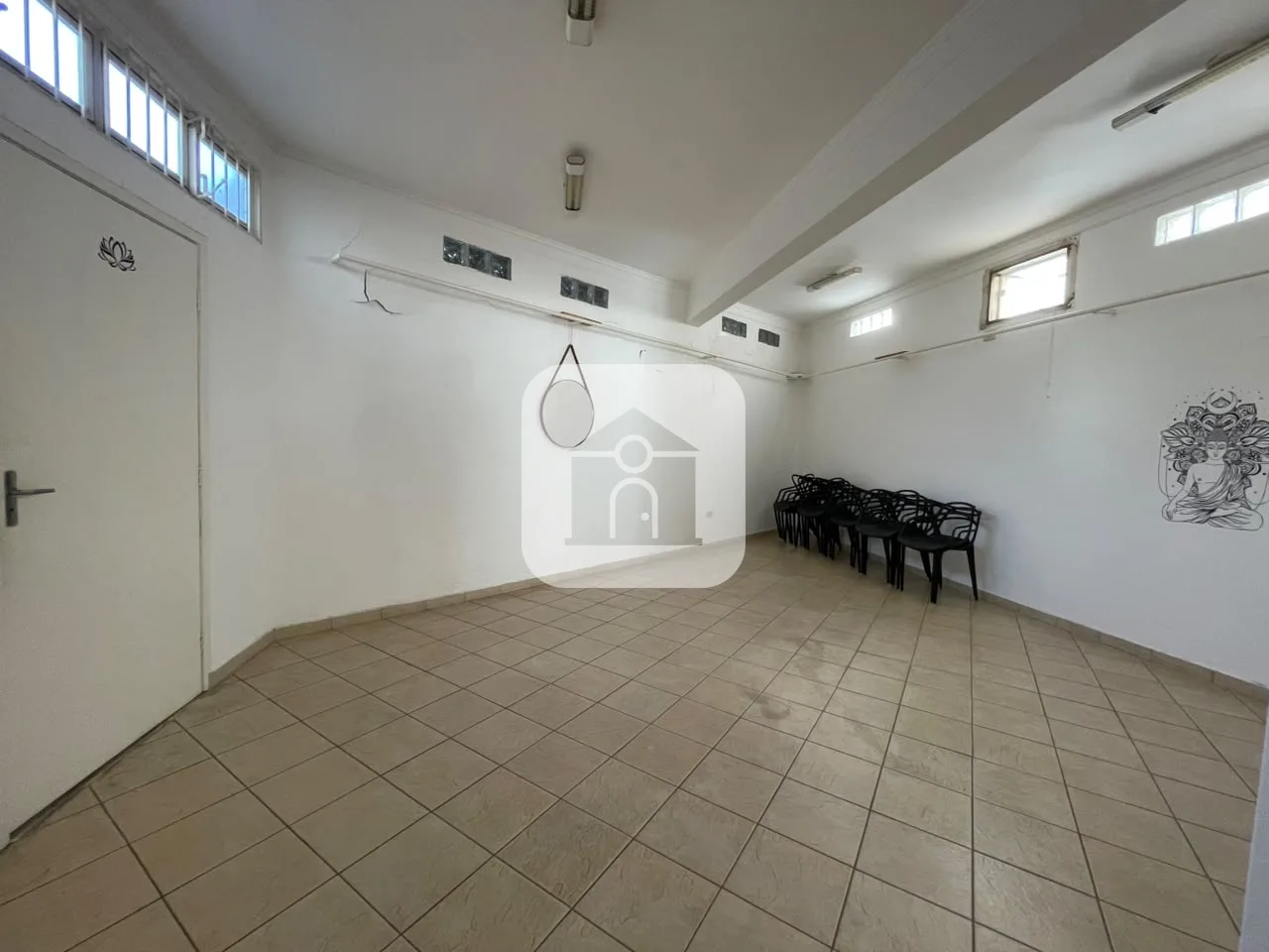 Alugar Comercial / Sala Comercial em Uberl&acirc;ndia R$ 1.800,00 - Foto 8