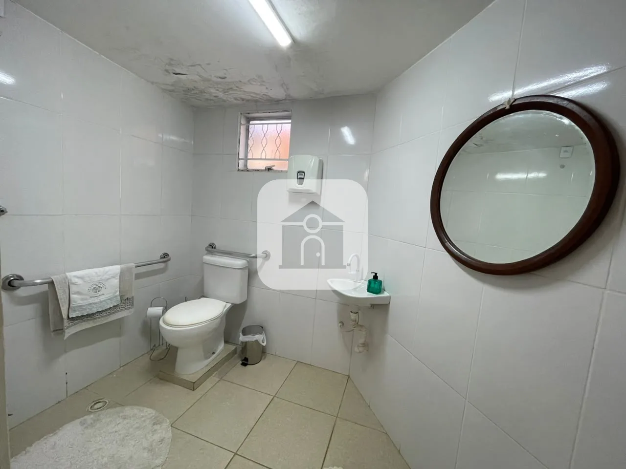 Alugar Comercial / Sala Comercial em Uberl&acirc;ndia R$ 1.800,00 - Foto 12