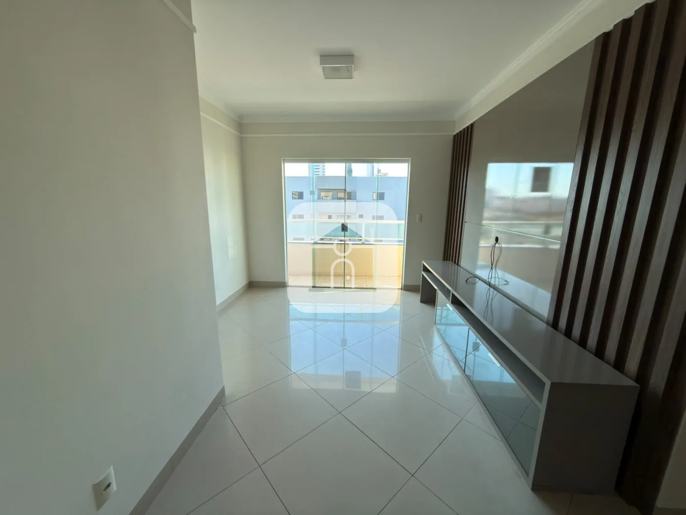 Alugar Apartamento / Padr&atilde;o em Uberl&acirc;ndia R$ 2.800,00 - Foto 2