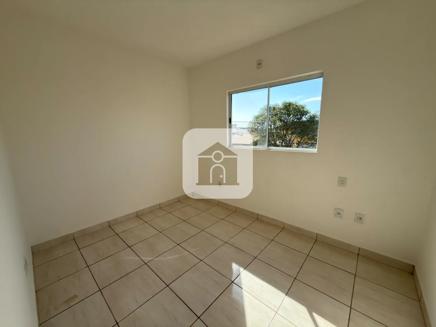 Alugar Casa / Padr&atilde;o em Uberl&acirc;ndia R$ 1.300,00 - Foto 8