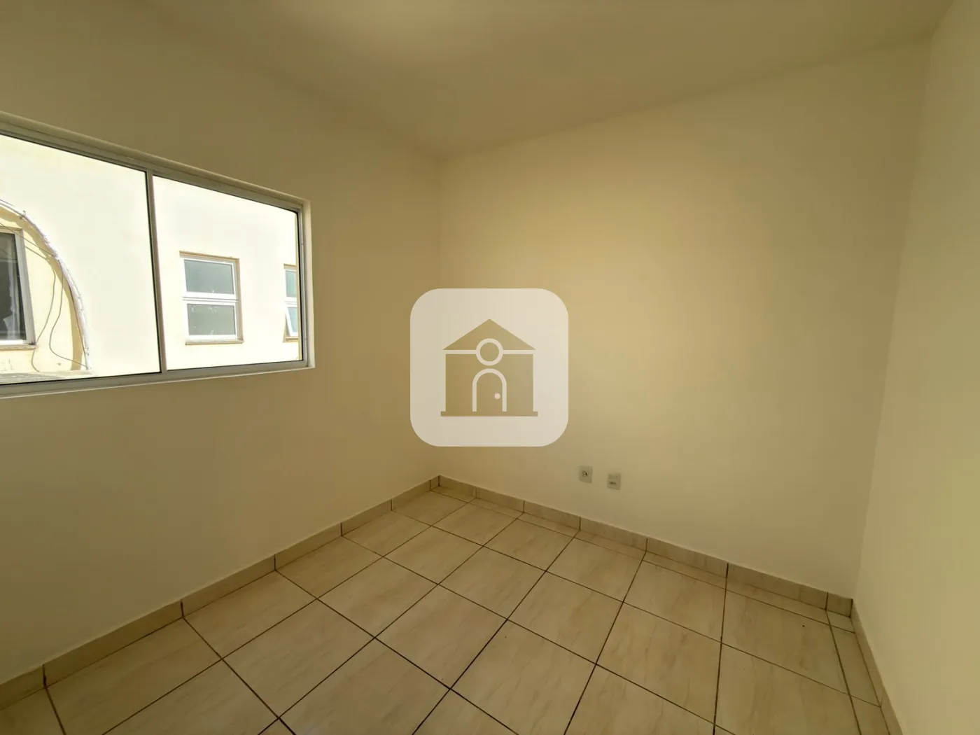 Alugar Casa / Padr&atilde;o em Uberl&acirc;ndia R$ 1.300,00 - Foto 12