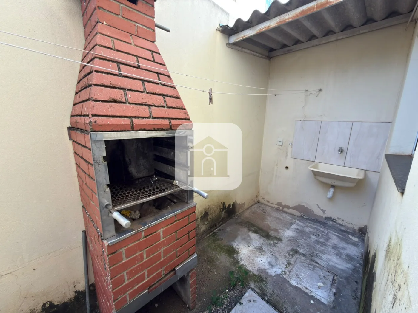 Alugar Casa / Padr&atilde;o em Uberl&acirc;ndia R$ 1.300,00 - Foto 14