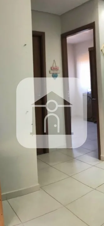 Comprar Apartamento / Padr&atilde;o em Uberl&acirc;ndia R$ 210.000,00 - Foto 3