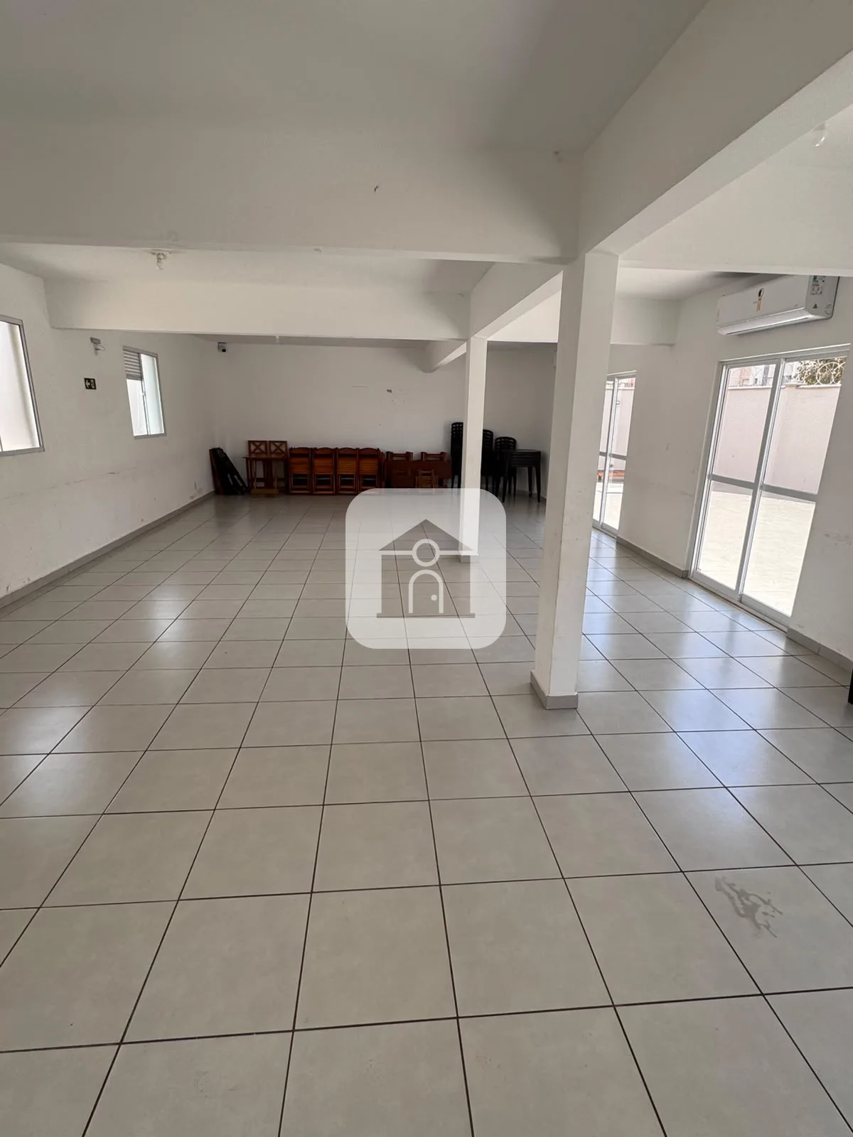 Alugar Apartamento / Padr&atilde;o em Uberl&acirc;ndia R$ 1.300,00 - Foto 13