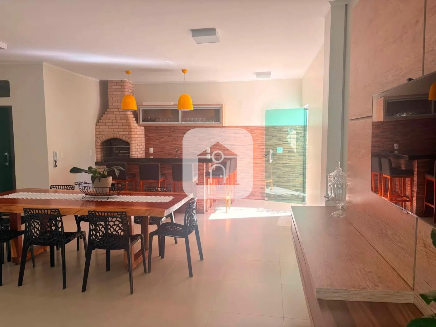 Comprar Casa / Padr&atilde;o em Uberl&acirc;ndia R$ 750.000,00 - Foto 15