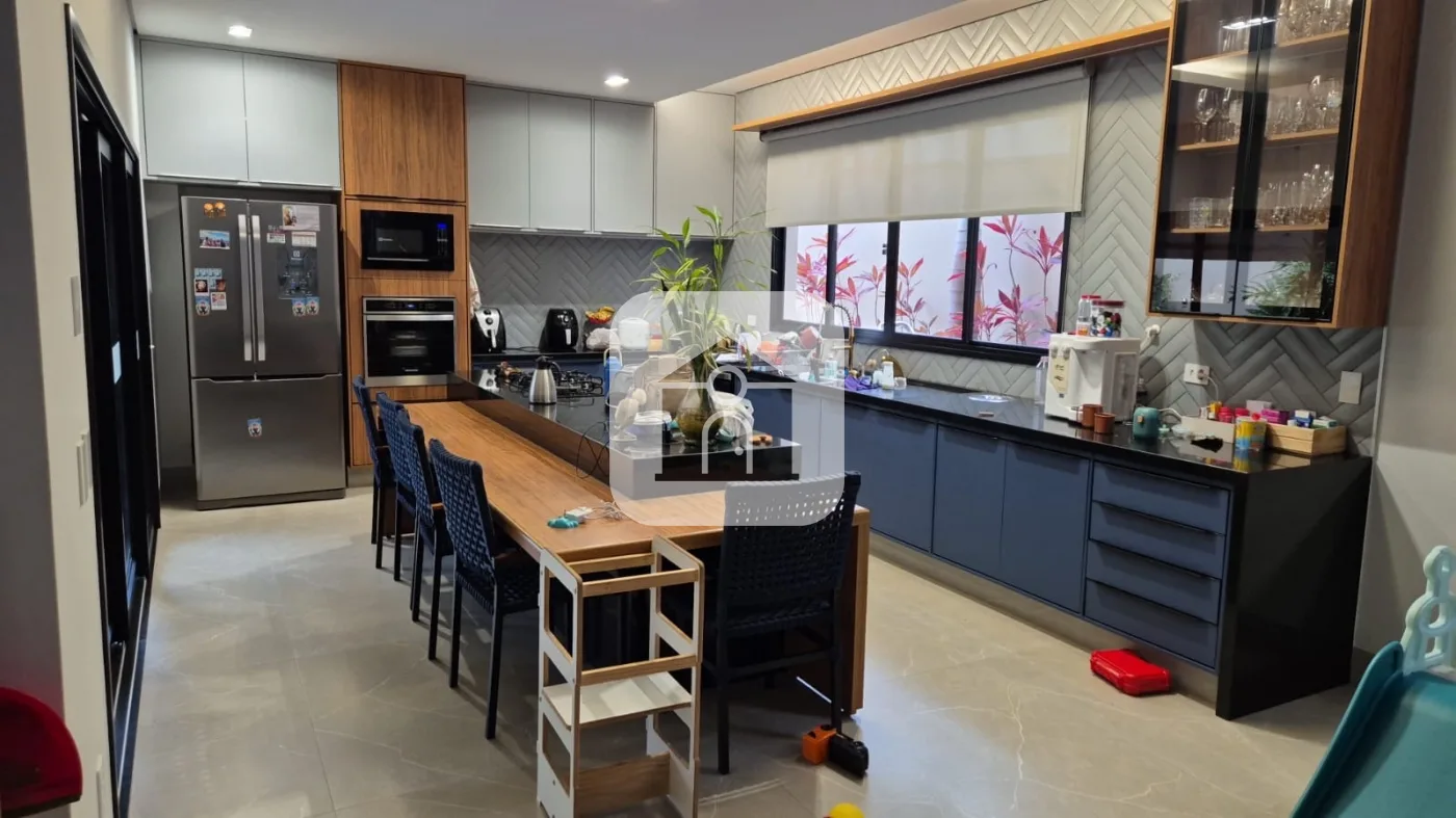 Comprar Casa / Condom&iacute;nio ou Loteamento Fechado em Uberl&acirc;ndia R$ 2.700.000,00 - Foto 1