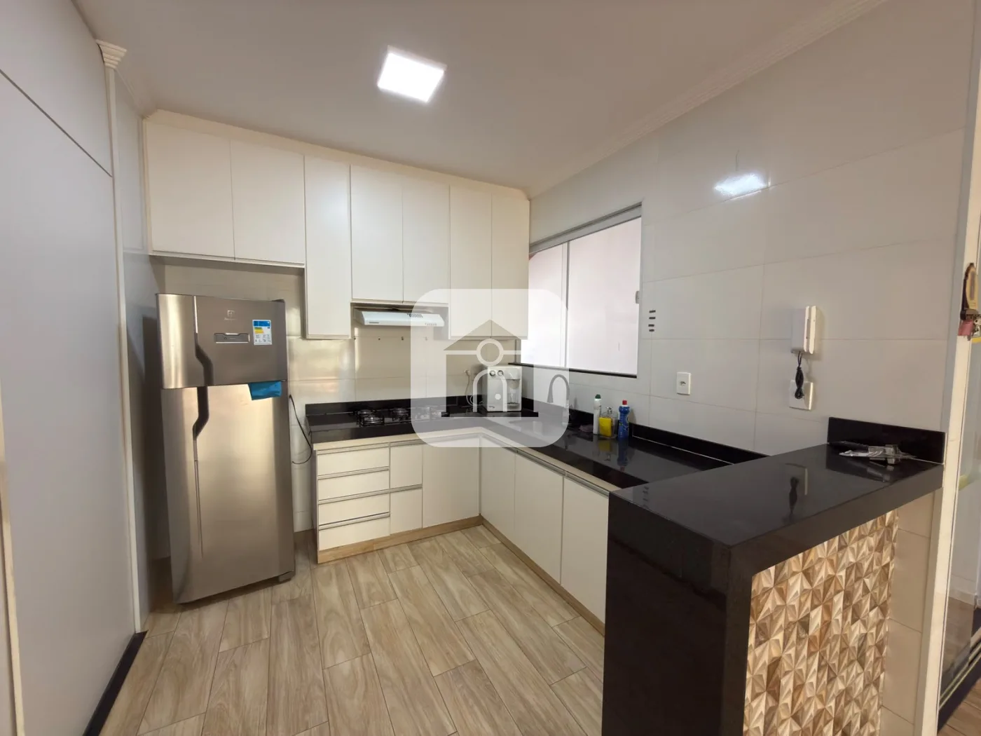 Alugar Casa / Padr&atilde;o em Uberl&acirc;ndia R$ 3.100,00 - Foto 6