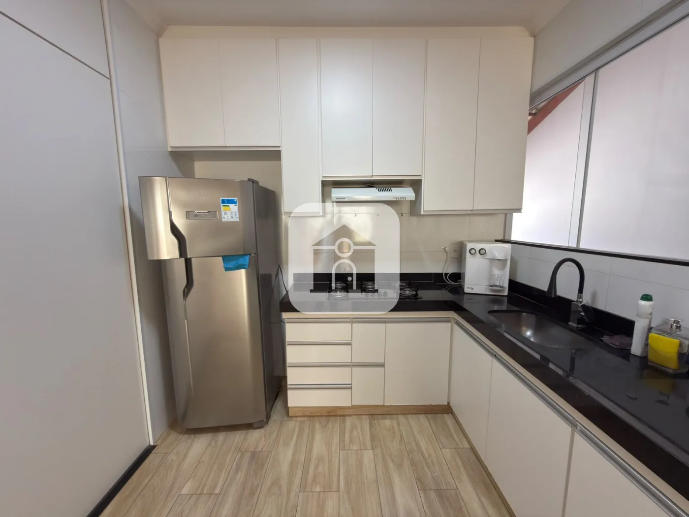 Alugar Casa / Padr&atilde;o em Uberl&acirc;ndia R$ 3.100,00 - Foto 8