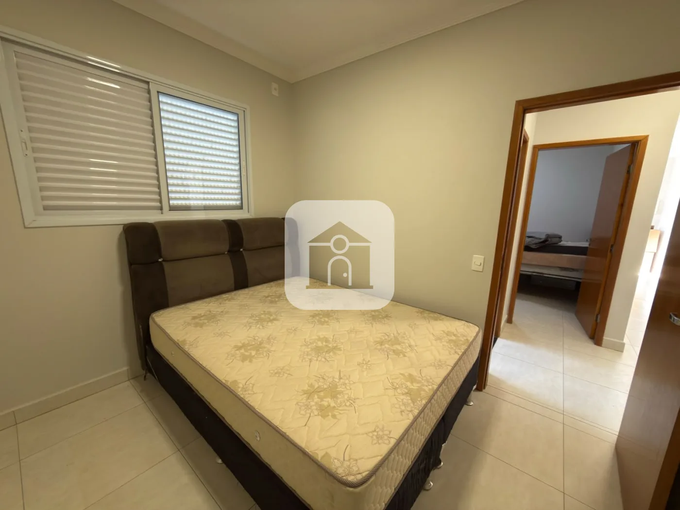 Alugar Casa / Padr&atilde;o em Uberl&acirc;ndia R$ 3.100,00 - Foto 14