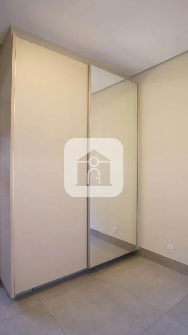 Comprar Casa / Condom&iacute;nio ou Loteamento Fechado em Uberl&acirc;ndia R$ 2.200.000,00 - Foto 11