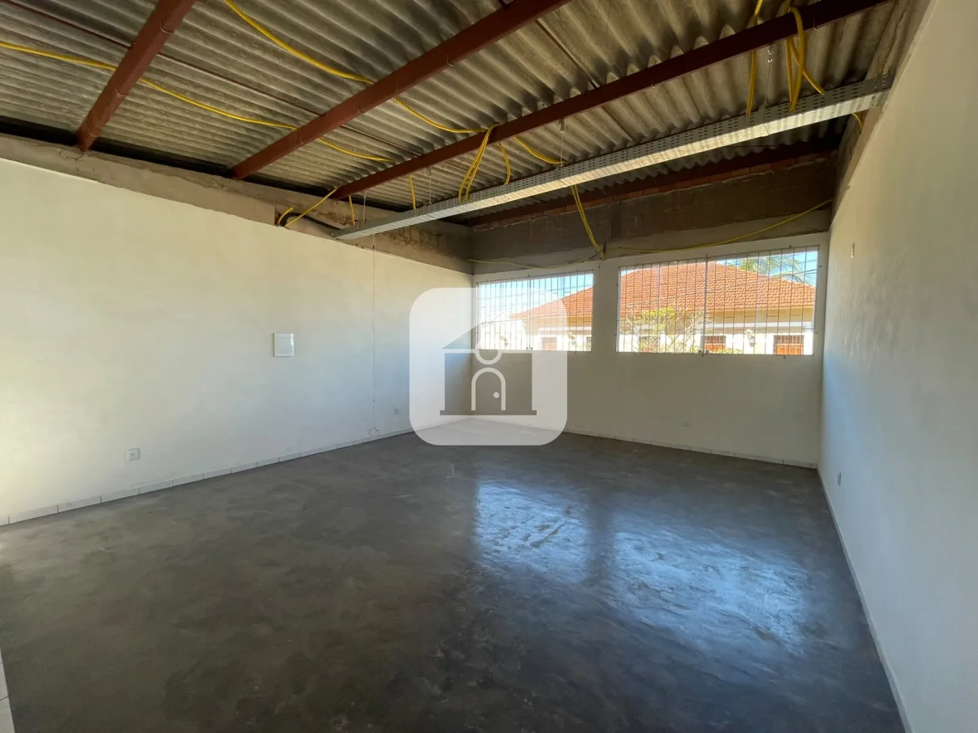 Alugar Comercial / Sala Comercial em Uberl&acirc;ndia R$ 2.500,00 - Foto 3