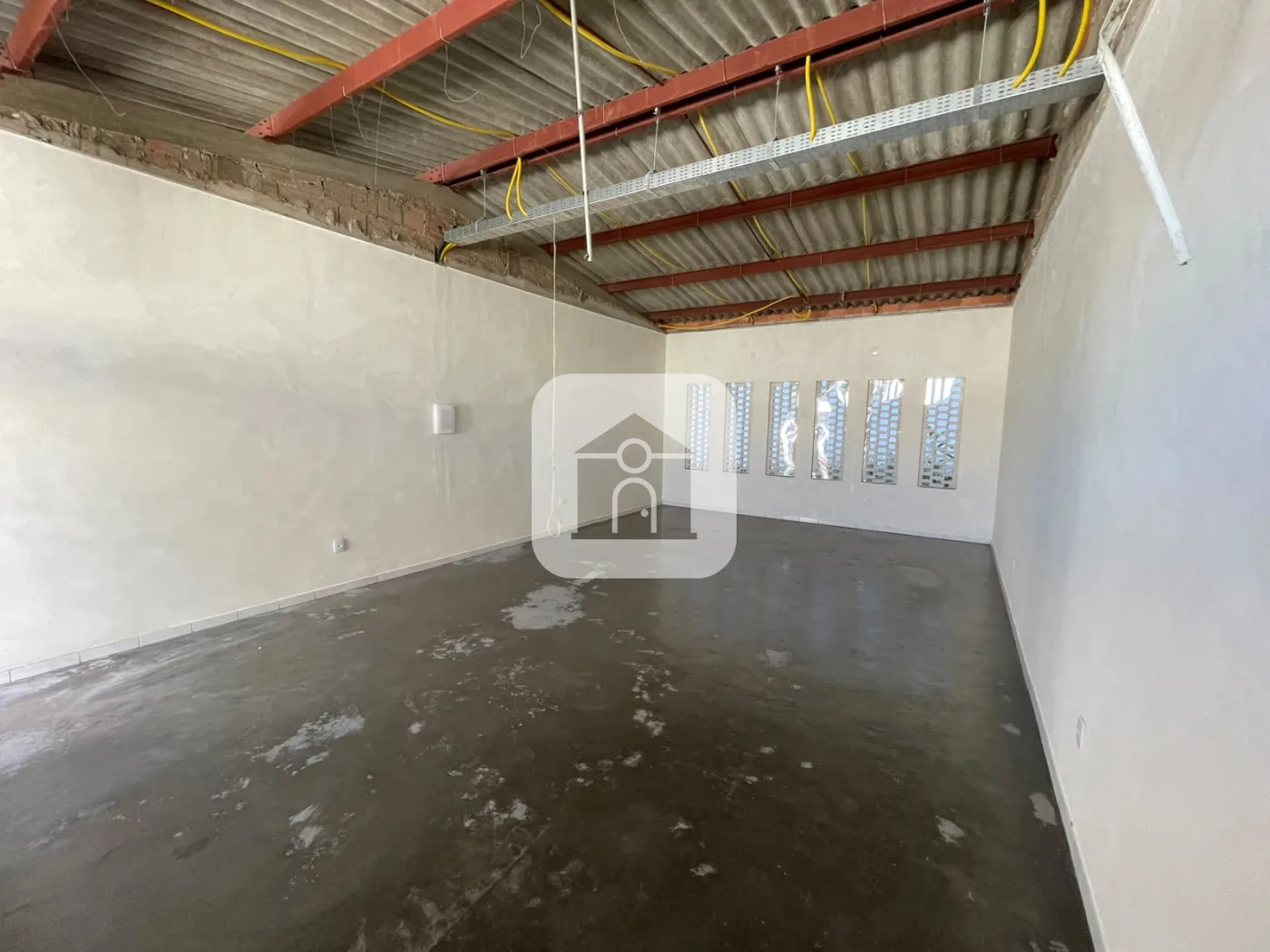 Alugar Comercial / Sala Comercial em Uberl&acirc;ndia R$ 2.500,00 - Foto 6