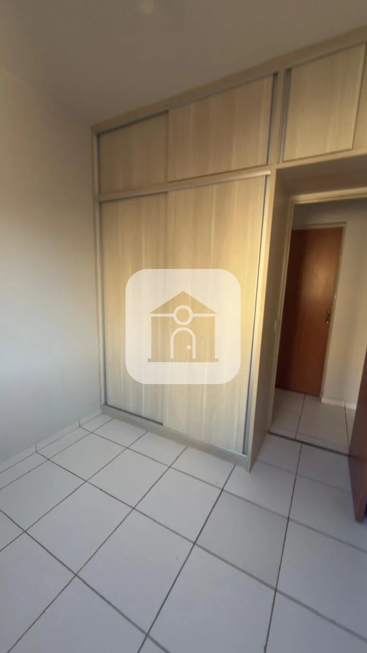 Alugar Apartamento / Padr&atilde;o em Uberl&acirc;ndia R$ 1.500,00 - Foto 5
