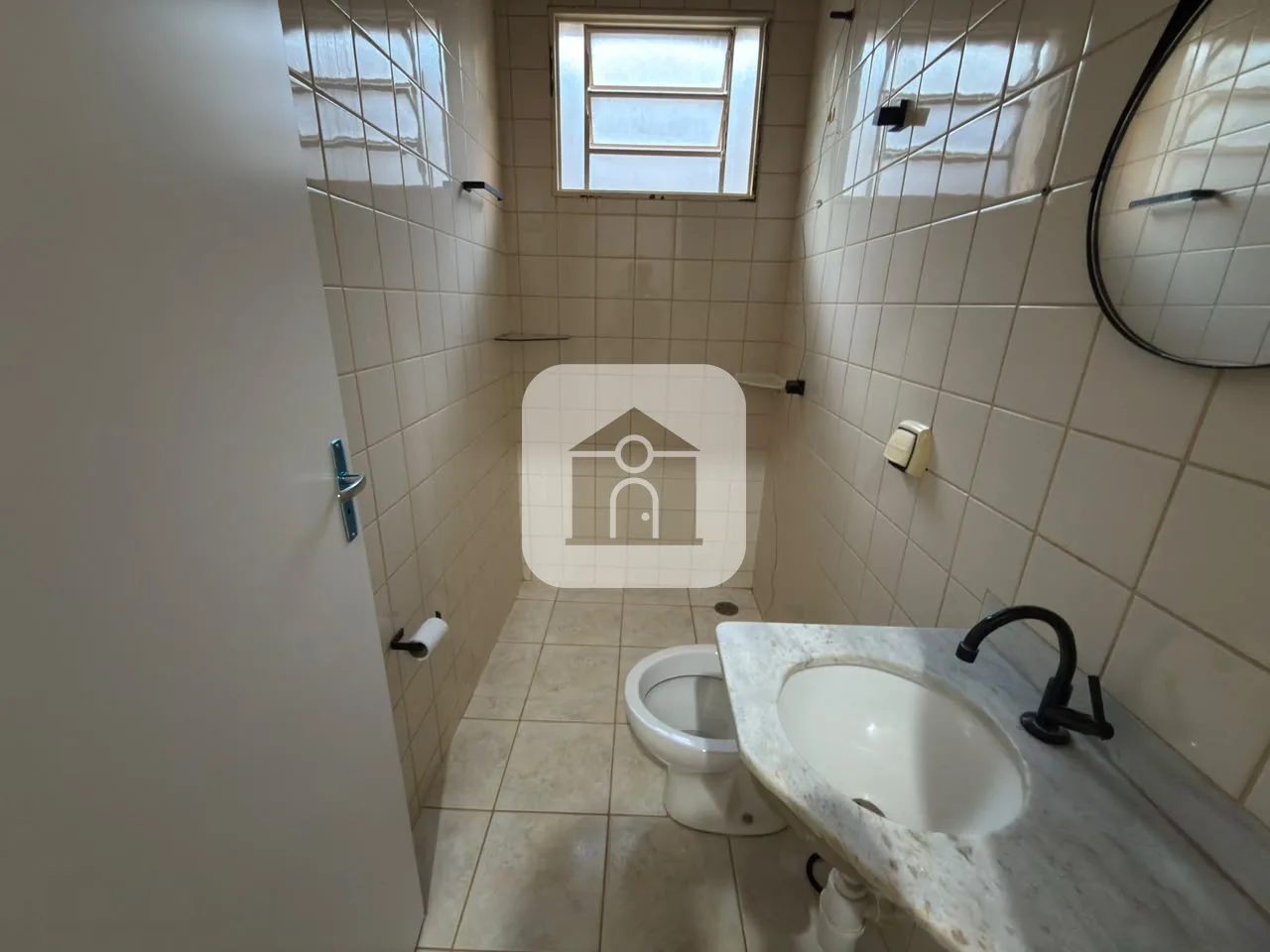 Alugar Casa / Padr&atilde;o em Uberl&acirc;ndia R$ 3.000,00 - Foto 10