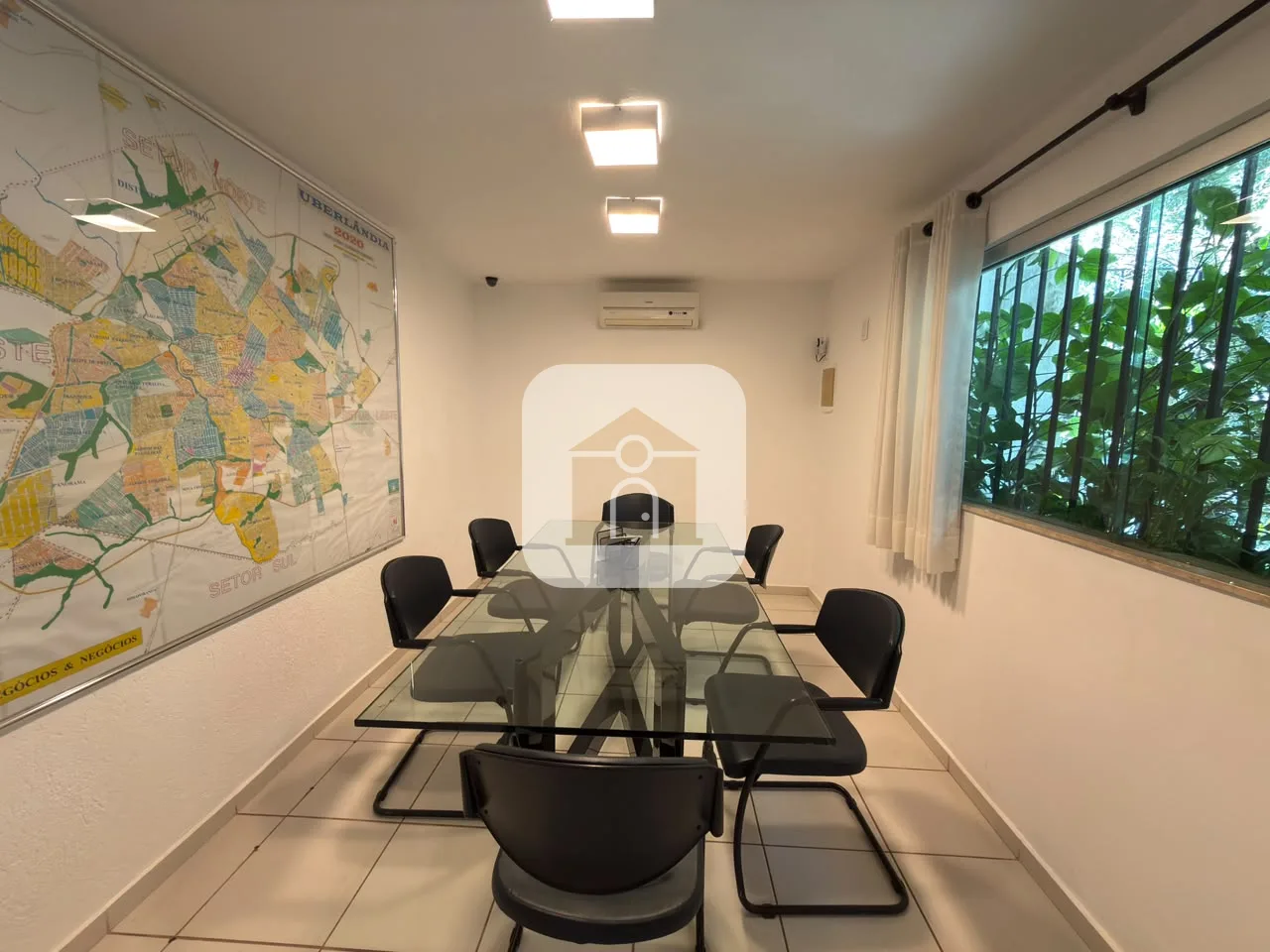 Alugar Comercial / Casa Comercial em Uberl&acirc;ndia R$ 20.000,00 - Foto 3