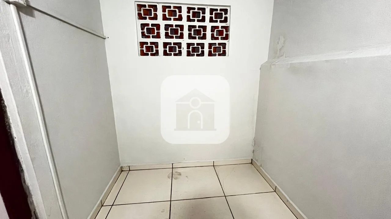 Alugar Comercial / Loja em Uberl&acirc;ndia R$ 4.000,00 - Foto 10