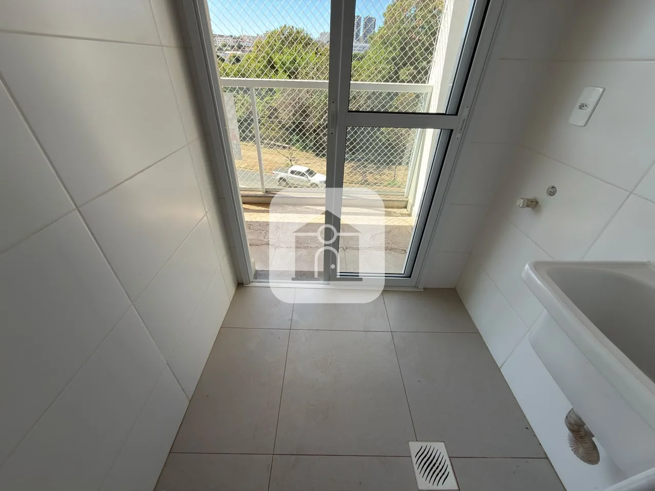 Alugar Apartamento / Padr&atilde;o em Uberl&acirc;ndia R$ 2.400,00 - Foto 5