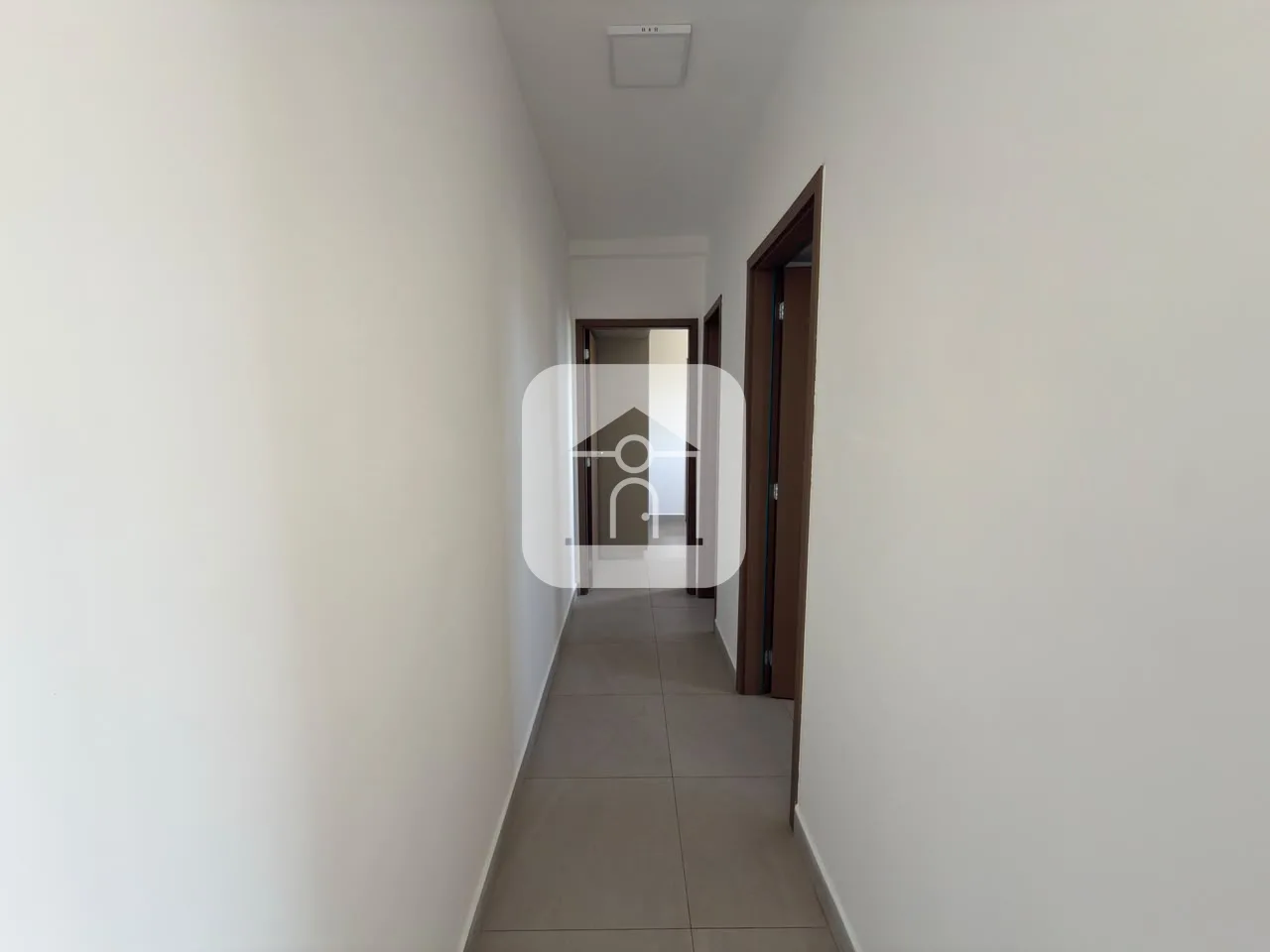 Alugar Apartamento / Padr&atilde;o em Uberl&acirc;ndia R$ 2.400,00 - Foto 9