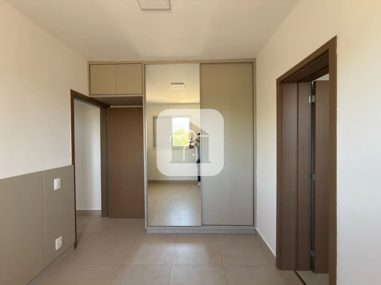 Alugar Apartamento / Padr&atilde;o em Uberl&acirc;ndia R$ 2.400,00 - Foto 11