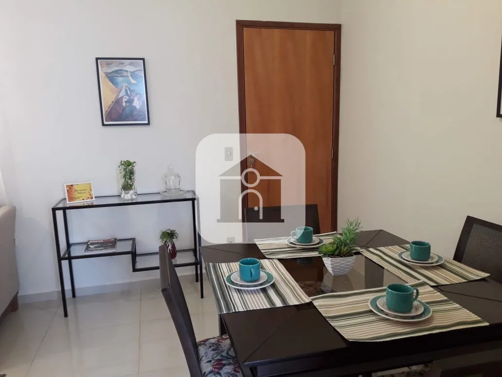 Alugar Apartamento / Padr&atilde;o em Uberlandia R$ 2.500,00 - Foto 5