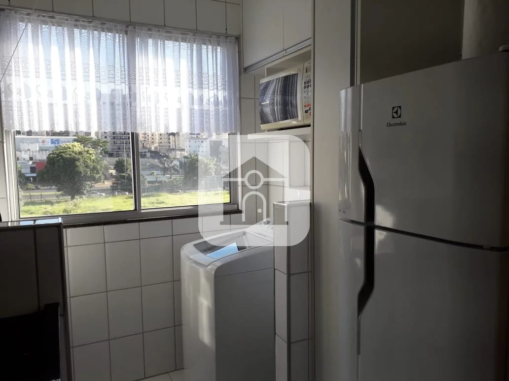 Alugar Apartamento / Padr&atilde;o em Uberlandia R$ 2.500,00 - Foto 8