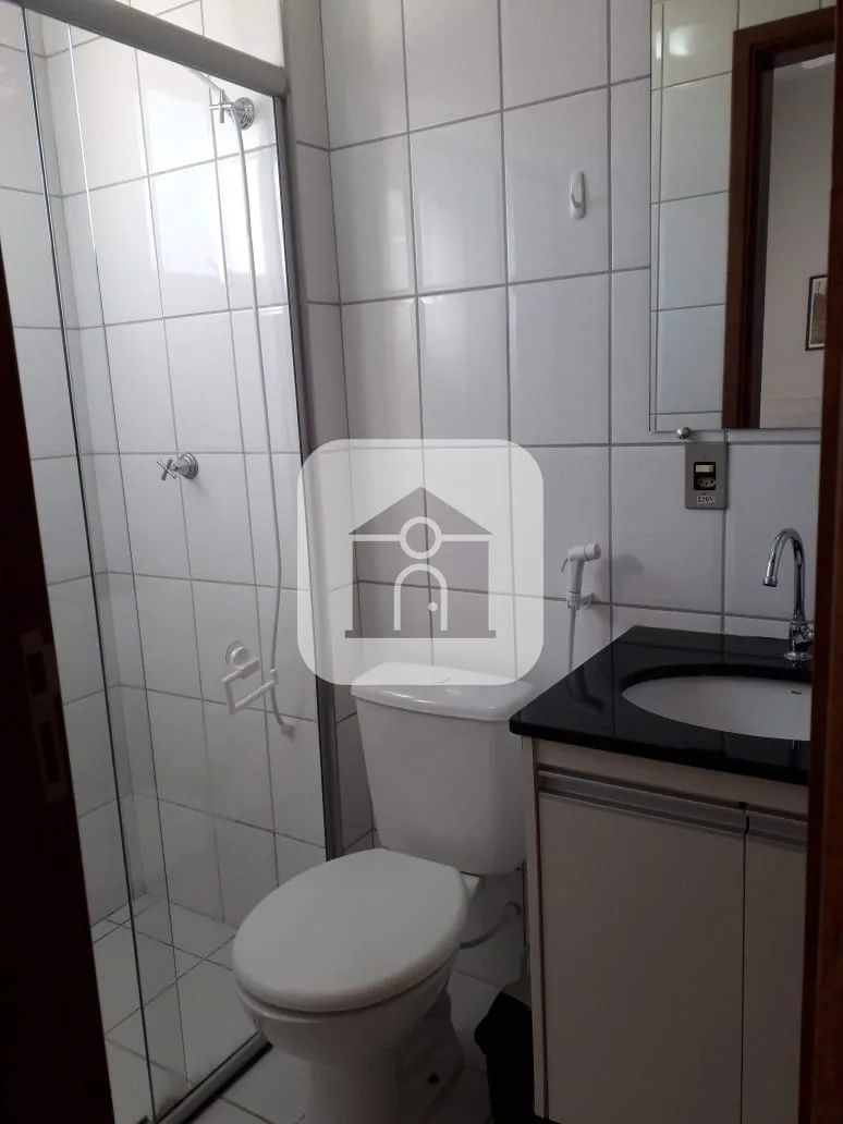 Alugar Apartamento / Padr&atilde;o em Uberlandia R$ 2.500,00 - Foto 14