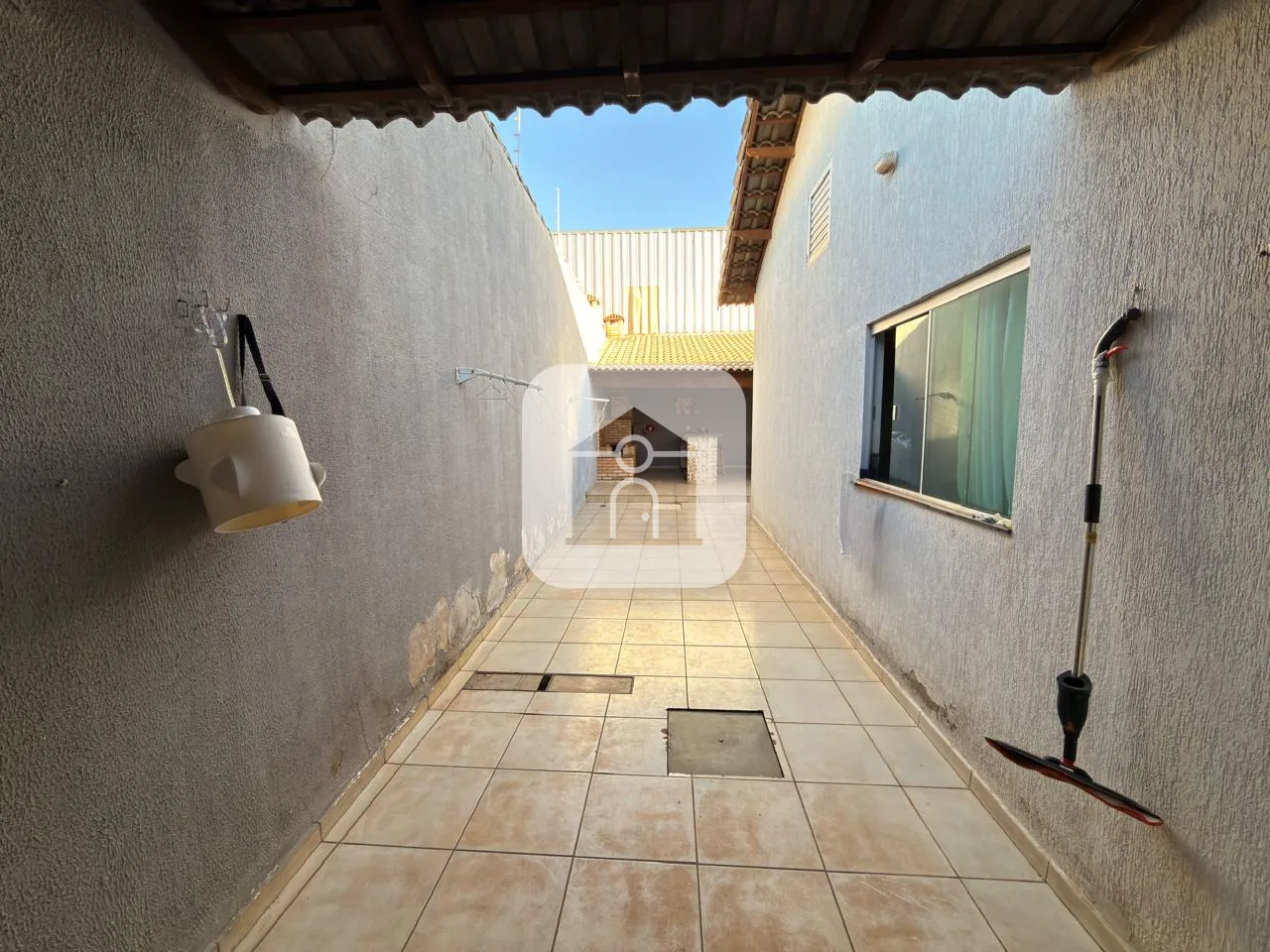 Alugar Casa / Padr&atilde;o em Uberl&acirc;ndia R$ 4.000,00 - Foto 6