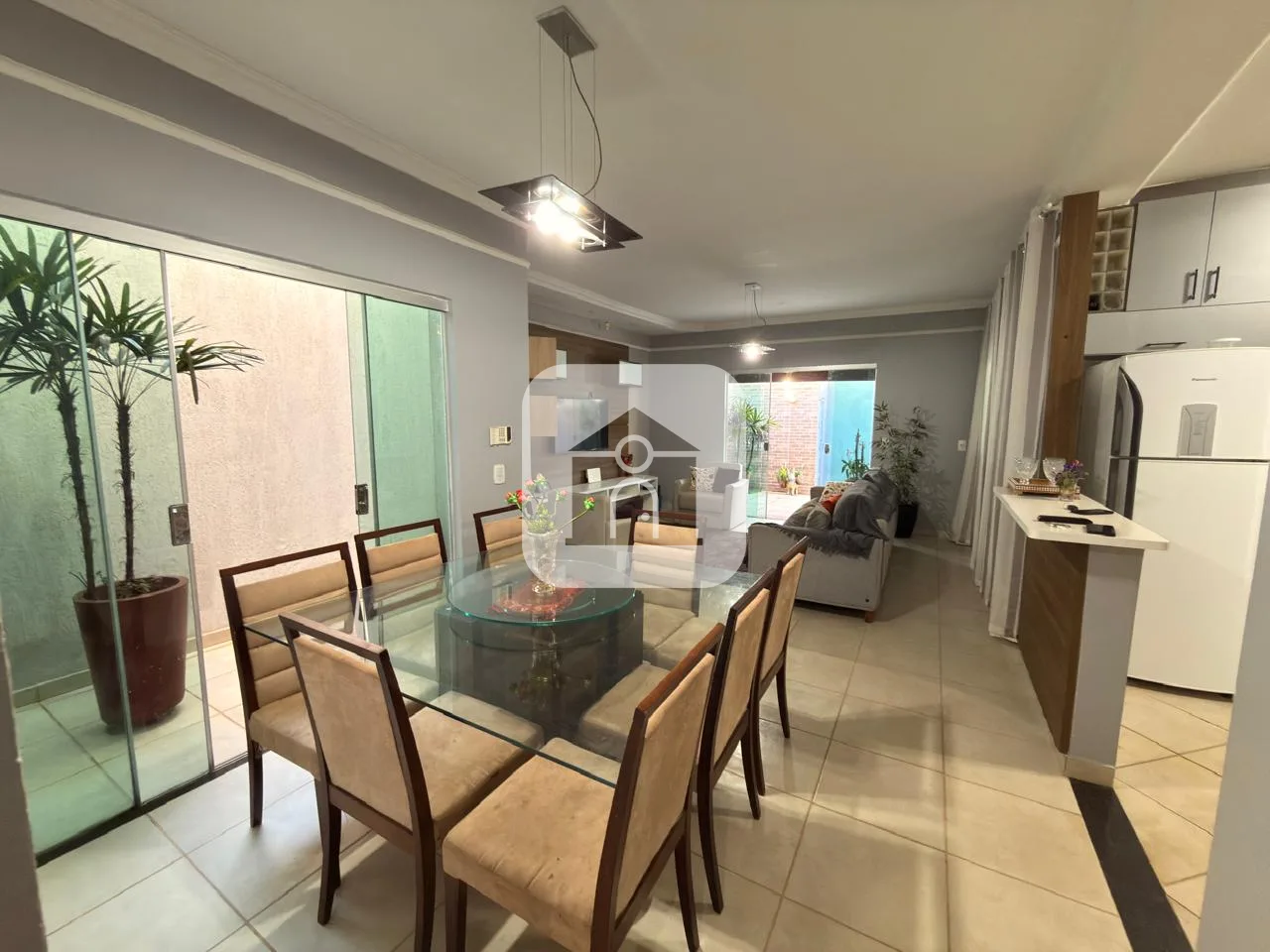 Alugar Casa / Padr&atilde;o em Uberl&acirc;ndia R$ 4.000,00 - Foto 15