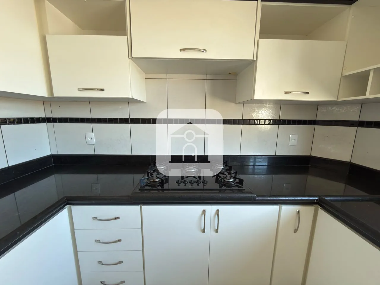 Alugar Apartamento / Cobertura em Uberl&acirc;ndia R$ 3.900,00 - Foto 4