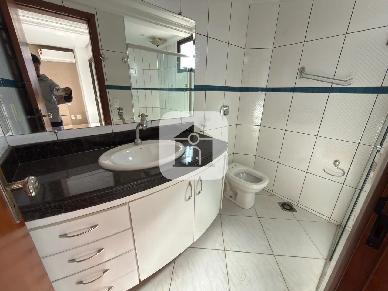 Alugar Apartamento / Cobertura em Uberl&acirc;ndia R$ 3.900,00 - Foto 13
