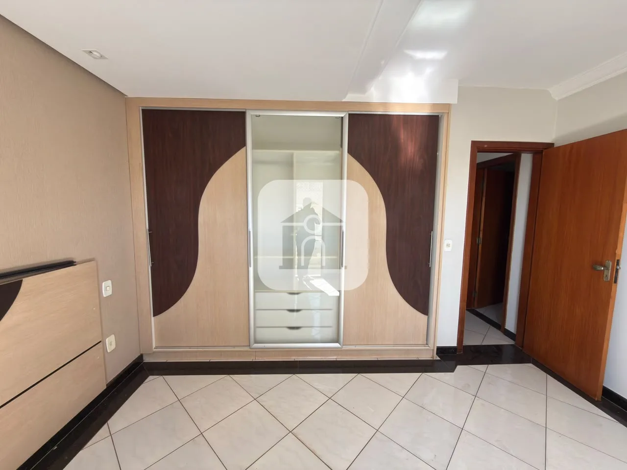 Alugar Apartamento / Cobertura em Uberl&acirc;ndia R$ 3.900,00 - Foto 14
