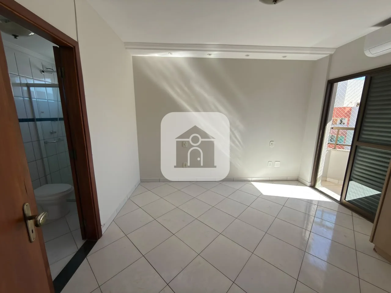 Alugar Apartamento / Cobertura em Uberl&acirc;ndia R$ 3.900,00 - Foto 16