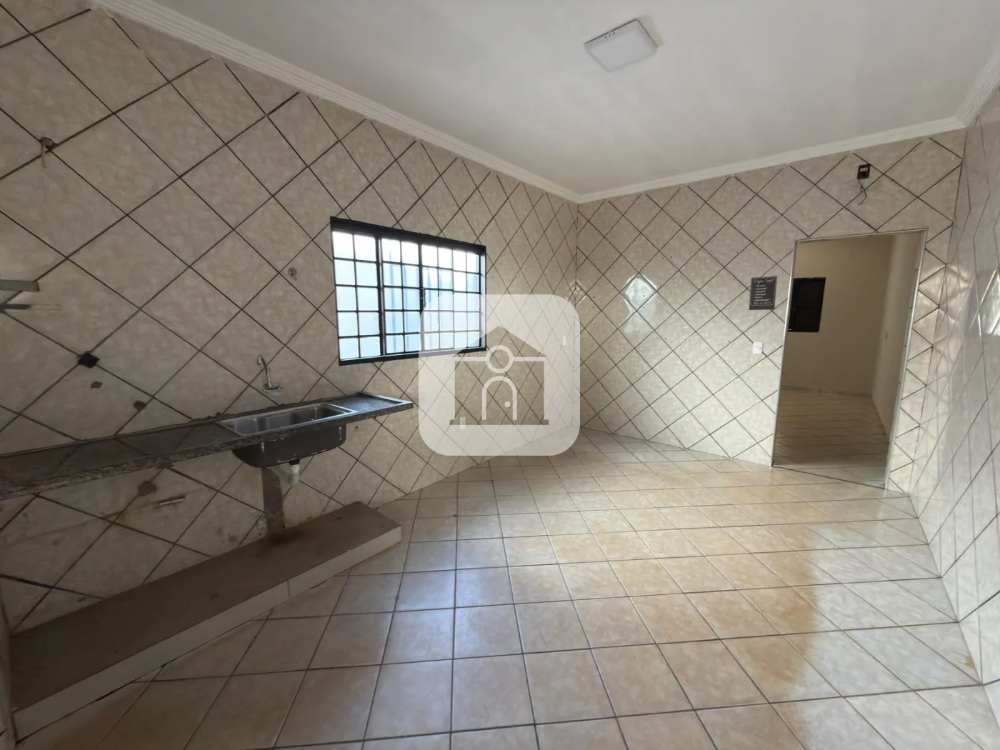 Alugar Casa / Padr&atilde;o em Uberl&acirc;ndia R$ 2.200,00 - Foto 5