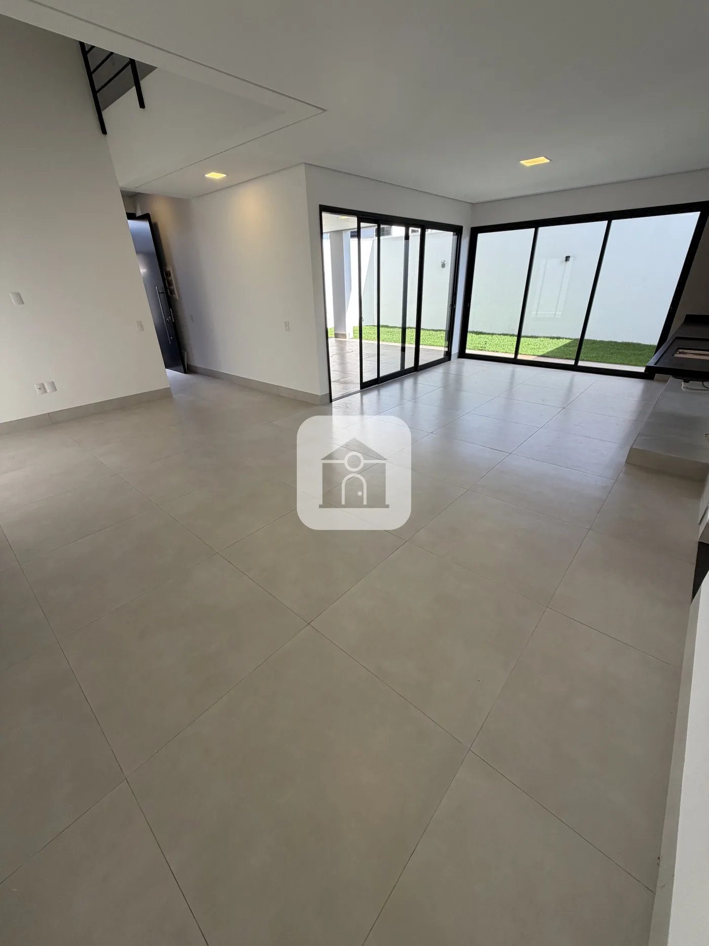 Comprar Casa / Sobrado em Uberl&acirc;ndia R$ 1.350.000,00 - Foto 6