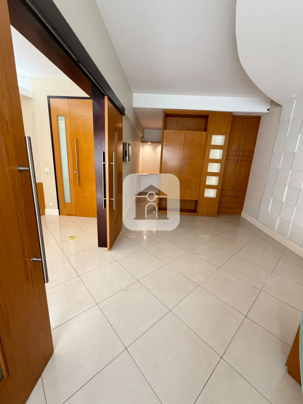 Comprar Comercial / Sala Comercial Condom&iacute;nio em Uberl&acirc;ndia R$ 200.000,00 - Foto 11