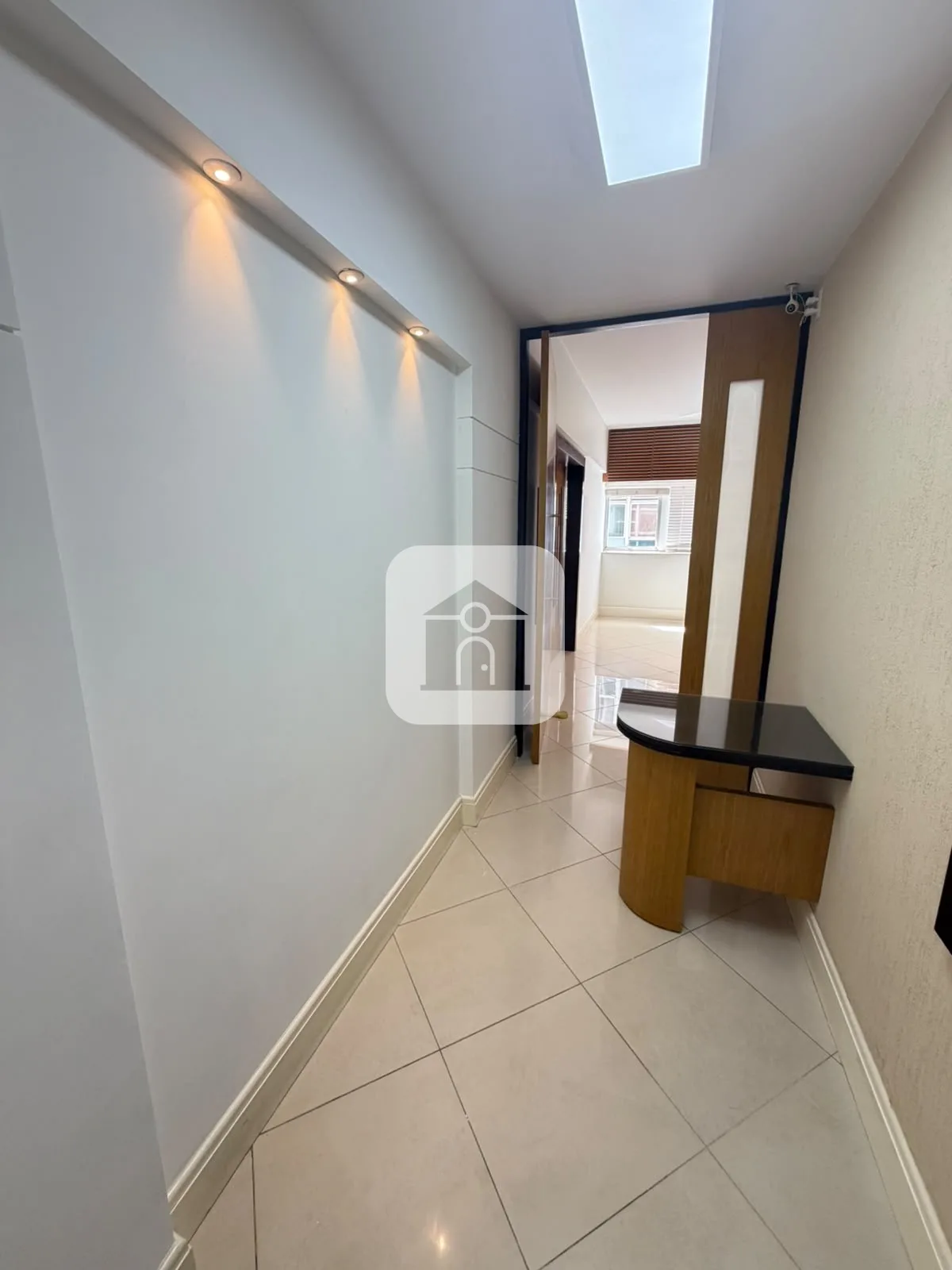 Comprar Comercial / Sala Comercial Condom&iacute;nio em Uberl&acirc;ndia R$ 200.000,00 - Foto 3