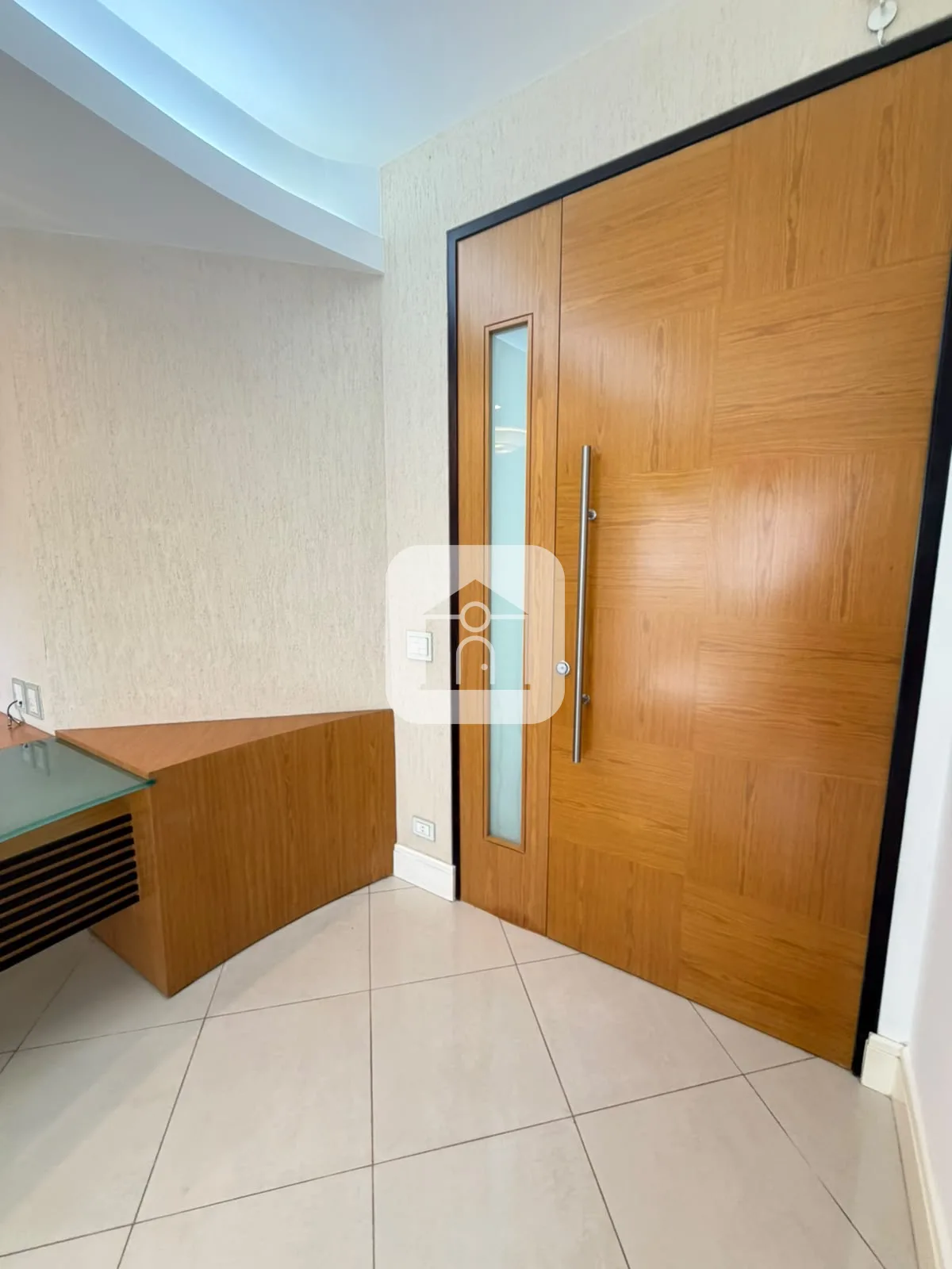 Comprar Comercial / Sala Comercial Condom&iacute;nio em Uberl&acirc;ndia R$ 200.000,00 - Foto 1