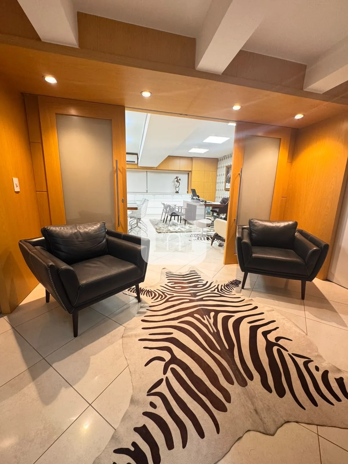 Comprar Comercial / Sala Comercial Condom&iacute;nio em Uberl&acirc;ndia R$ 200.000,00 - Foto 12