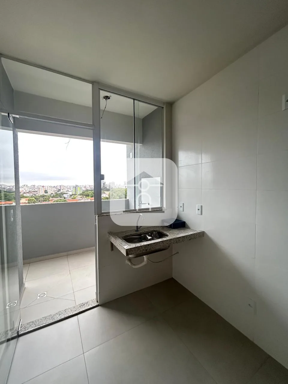 Alugar Apartamento / Padr&atilde;o em Uberl&acirc;ndia R$ 1.500,00 - Foto 3