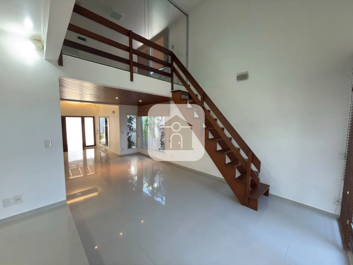 Alugar Casa / Padr&atilde;o em Uberl&acirc;ndia R$ 6.700,00 - Foto 6
