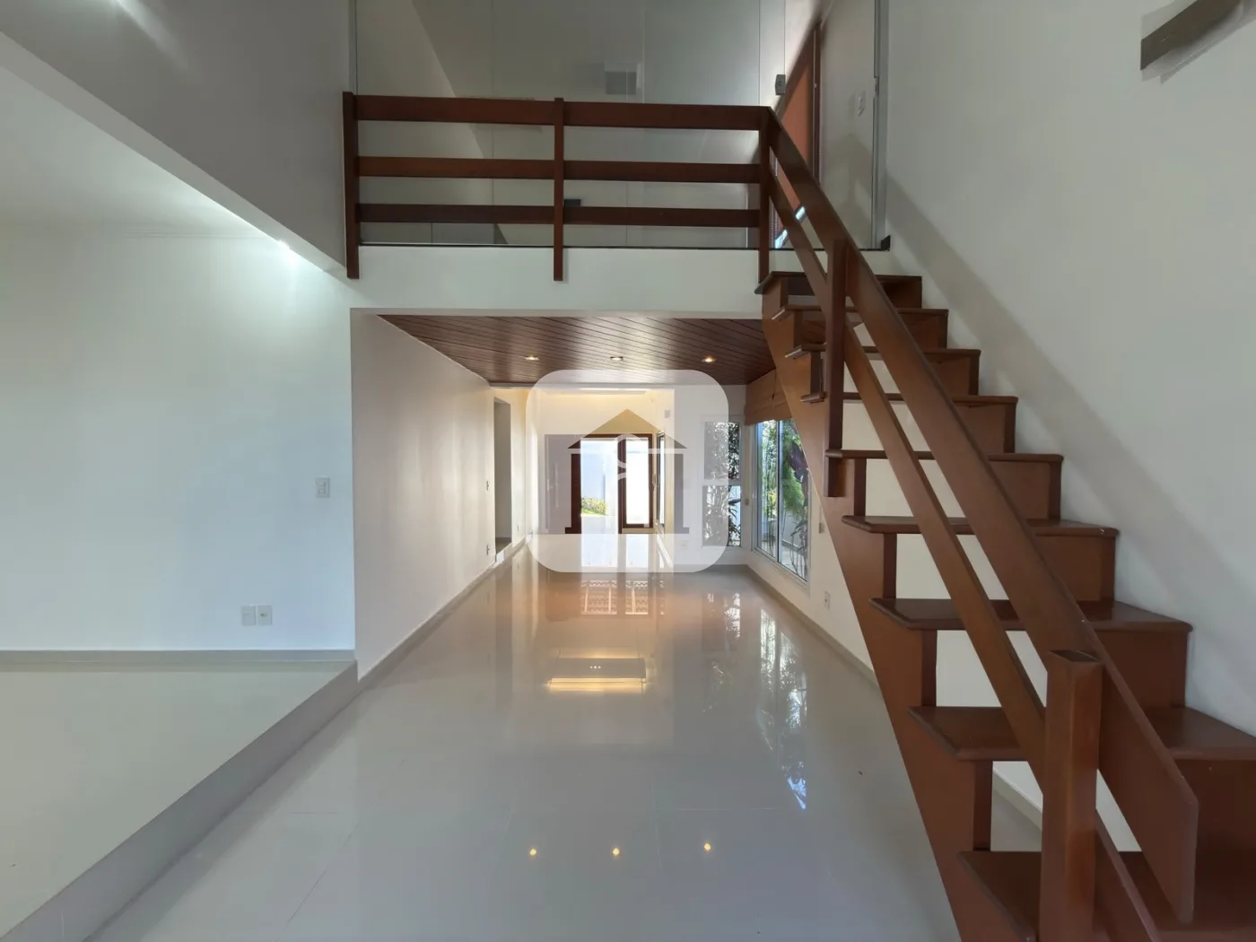 Alugar Casa / Padr&atilde;o em Uberl&acirc;ndia R$ 6.700,00 - Foto 10