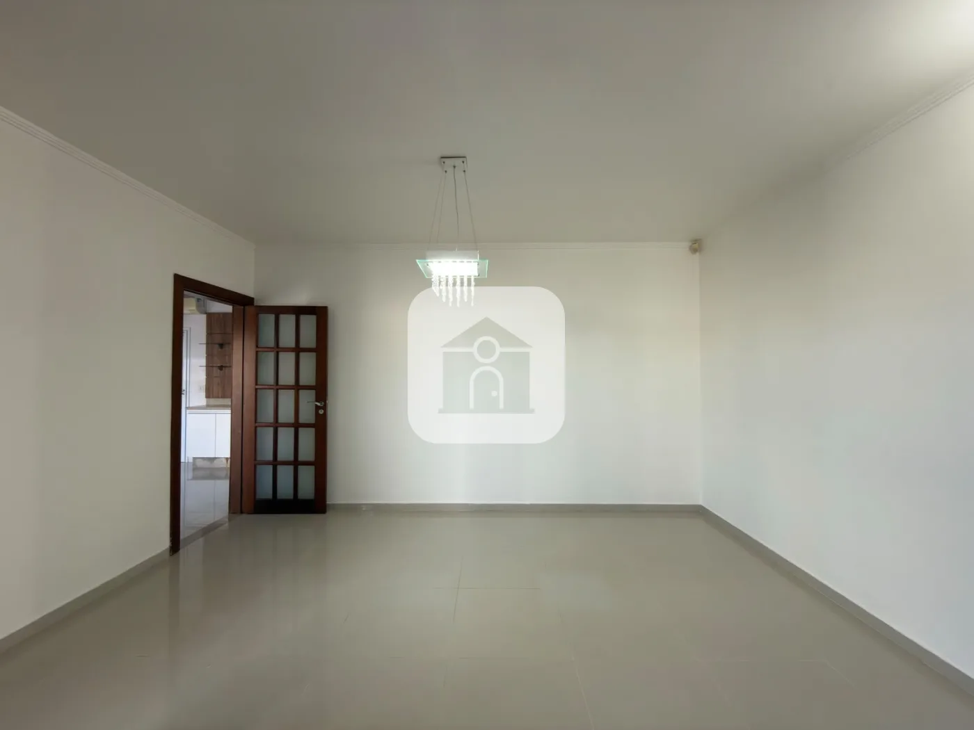 Alugar Casa / Padr&atilde;o em Uberl&acirc;ndia R$ 6.700,00 - Foto 11