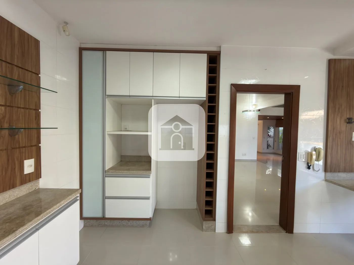 Alugar Casa / Padr&atilde;o em Uberl&acirc;ndia R$ 6.700,00 - Foto 13