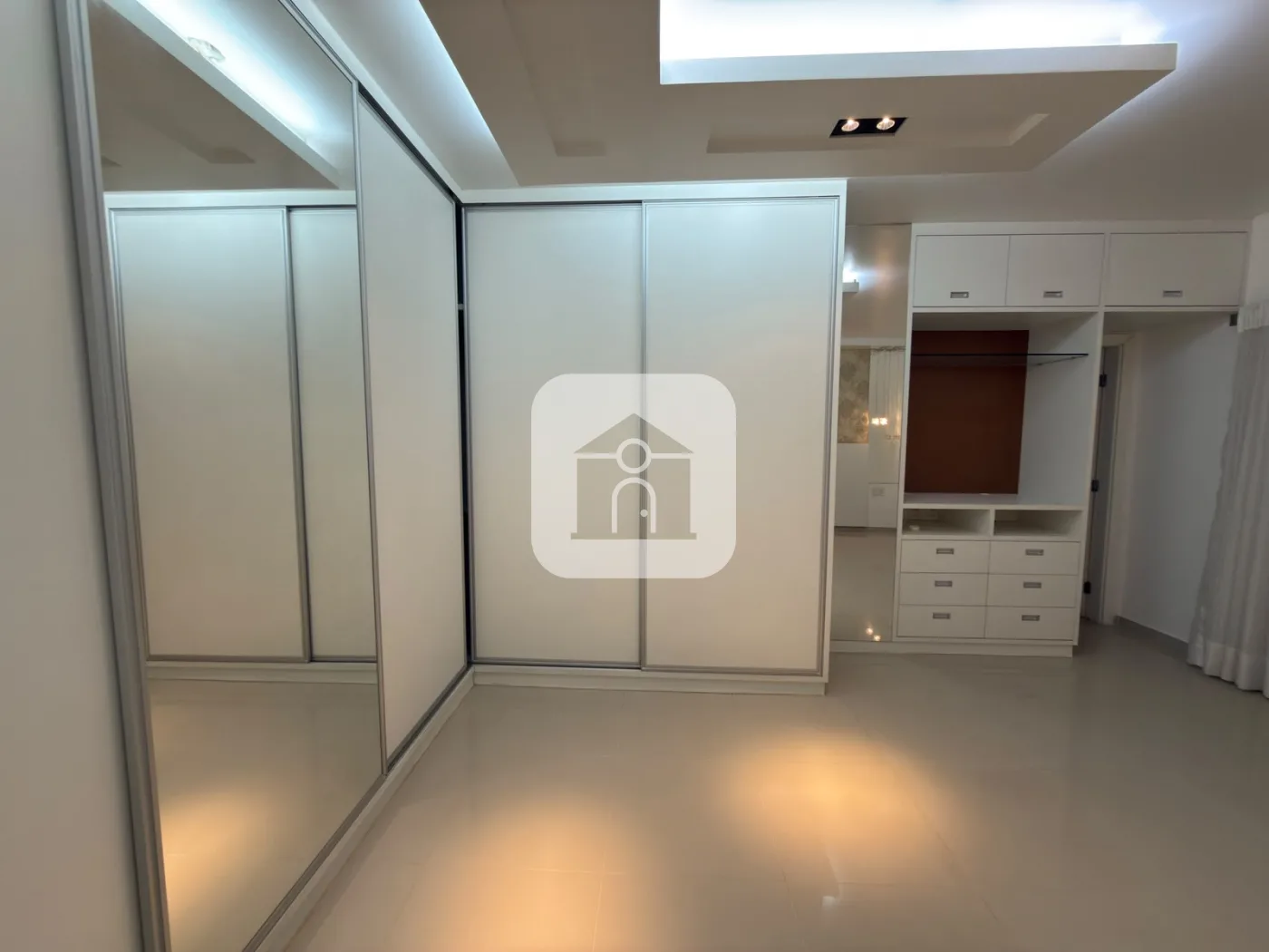 Alugar Casa / Padr&atilde;o em Uberl&acirc;ndia R$ 6.700,00 - Foto 33