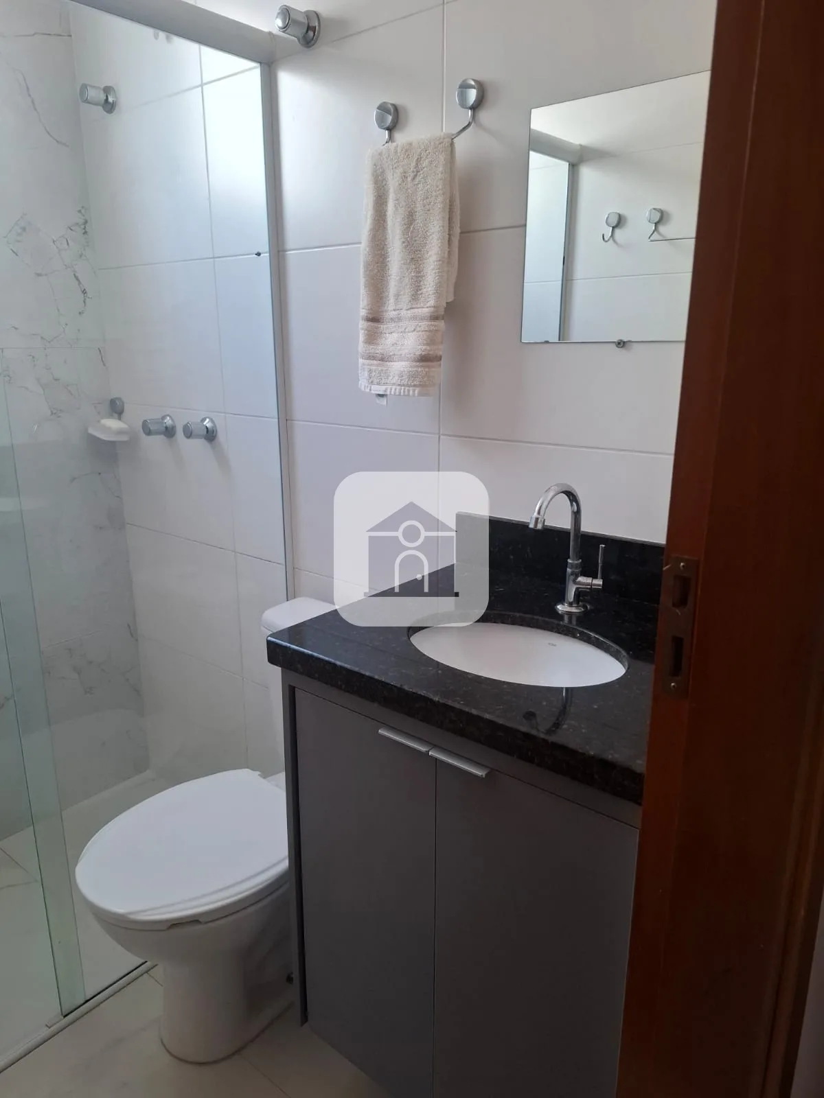 Alugar Casa / Padr&atilde;o em Uberl&acirc;ndia R$ 2.000,00 - Foto 19