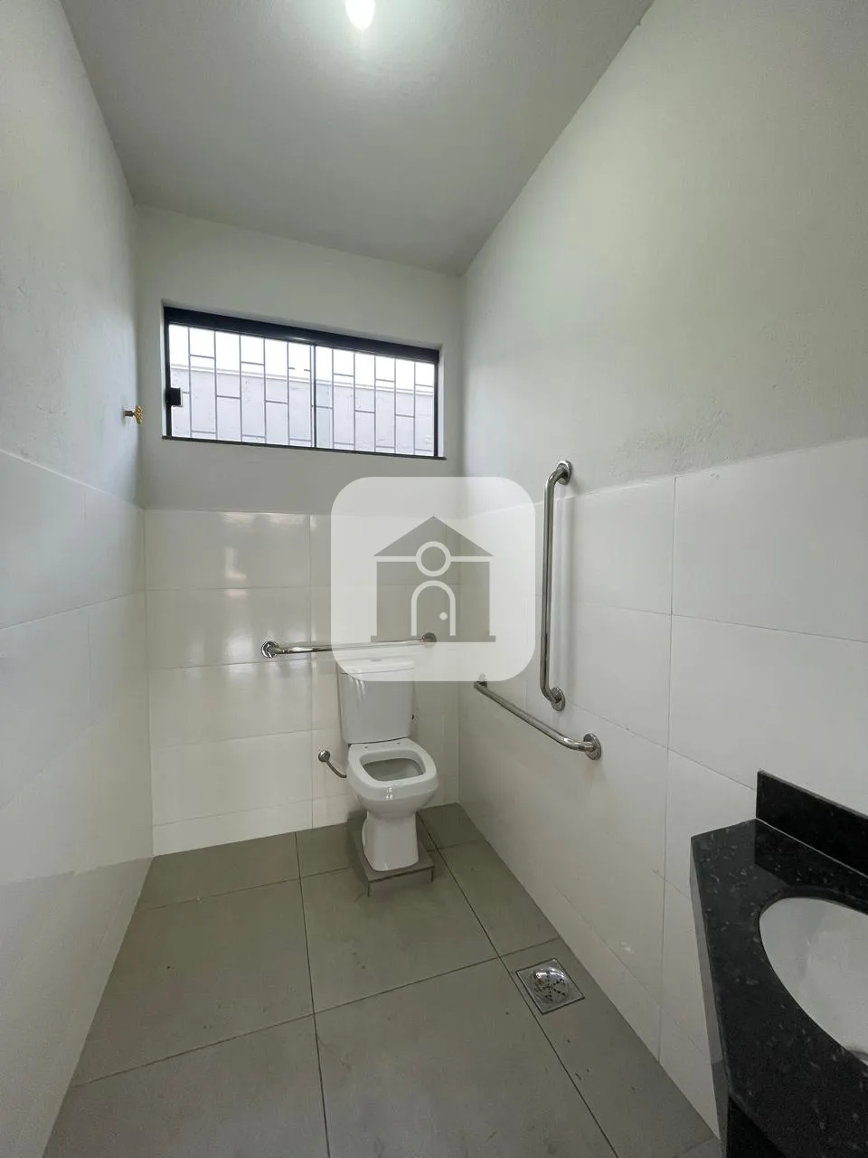 Alugar Comercial / Loja em Uberl&acirc;ndia R$ 10.000,00 - Foto 7