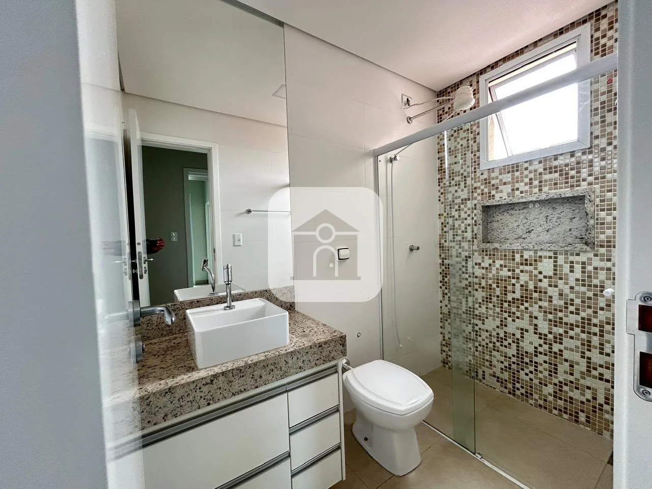 Alugar Apartamento / Padr&atilde;o em Uberl&acirc;ndia R$ 3.200,00 - Foto 10
